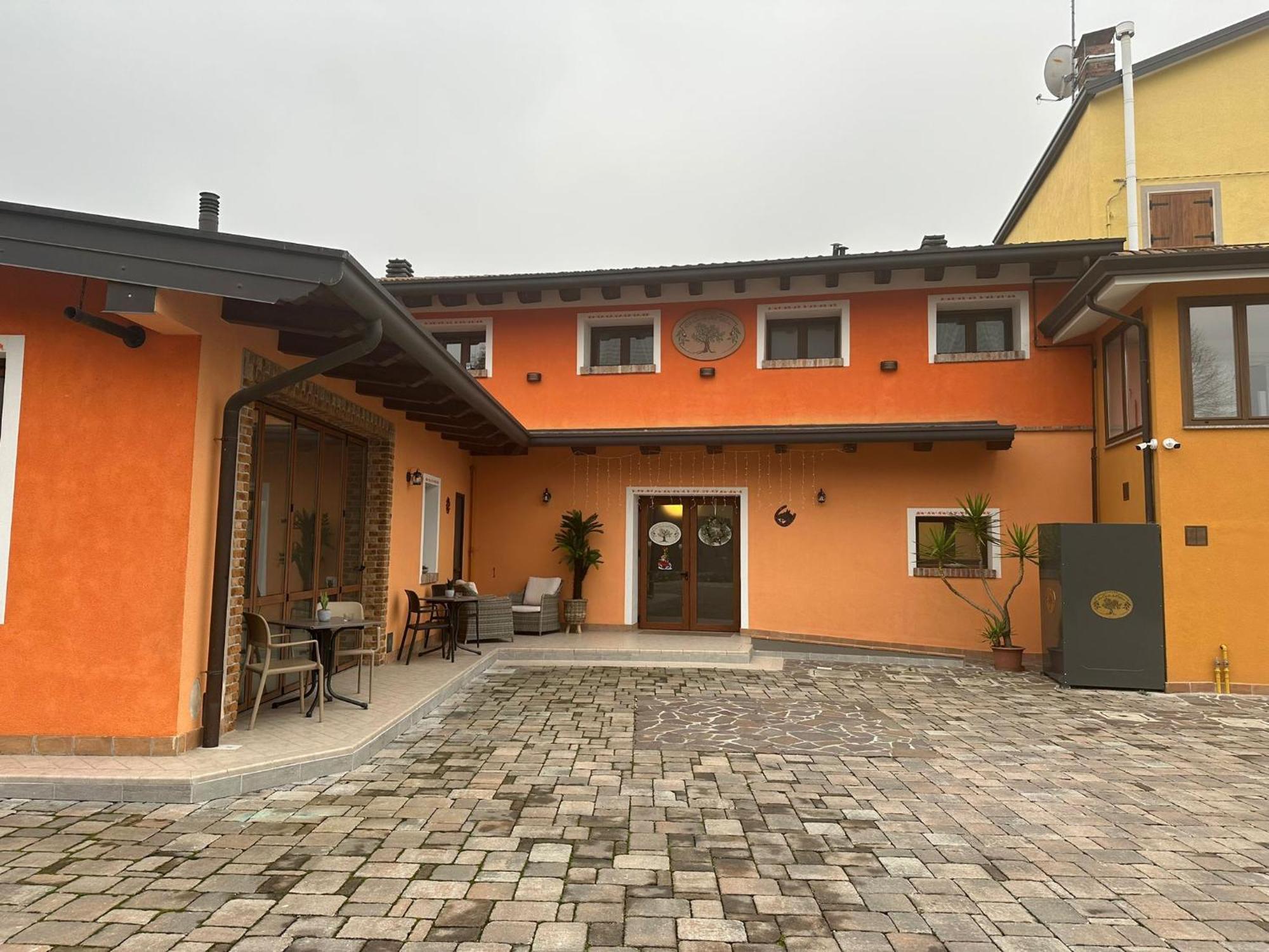 La Corte Dell'Ulivo Polazzo Exterior foto